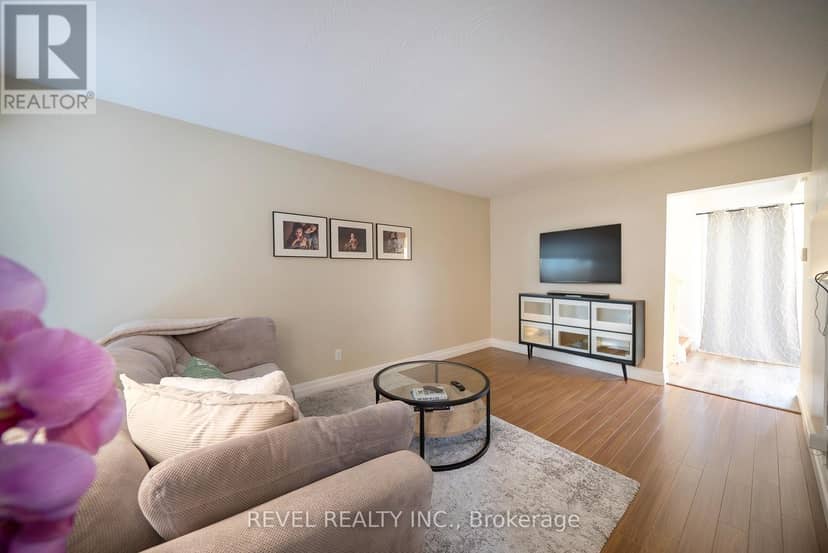 41 - 273 Elgin Street — photo 8 of 18