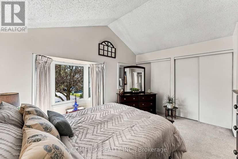 18 Stanley Drive — photo 28 of 40