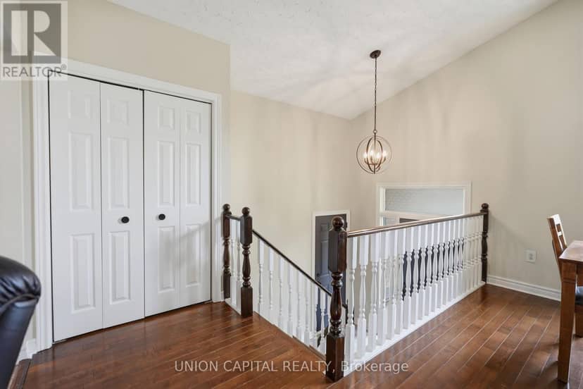 6699 Montrose Road, Niagara Falls, photo 4