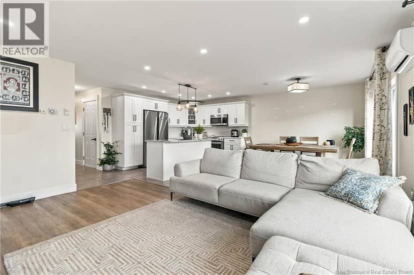 85 Warner Street — photo 7 of 30