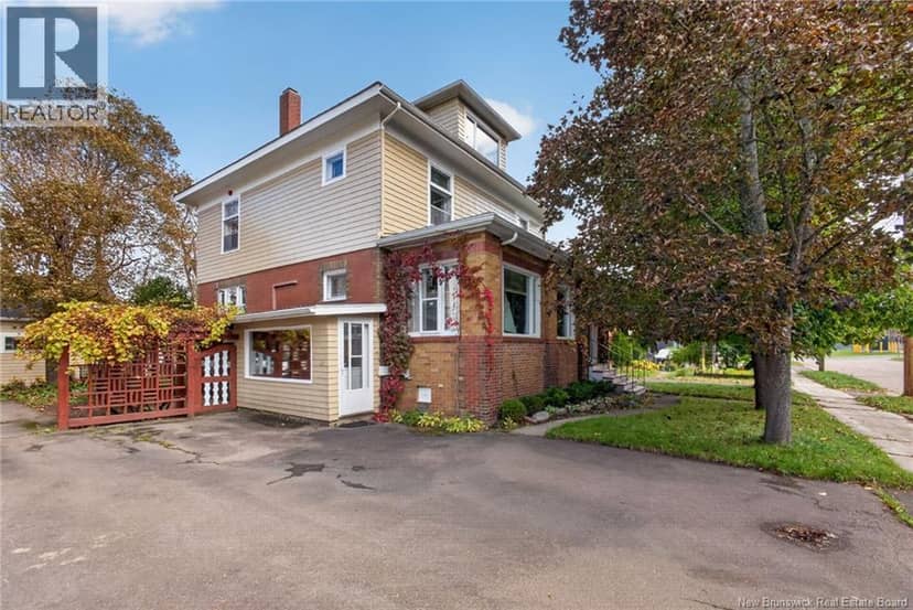 13 Ralph — photo 1 of 40