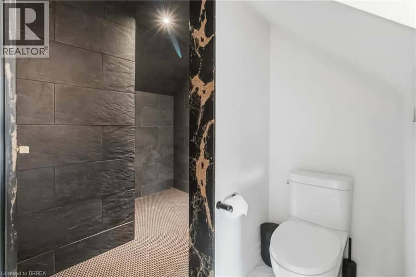 8 TUTELA HEIGHTS Road — photo 29 of 40