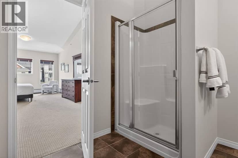 504, 2416 Erlton Street SW — photo 17 of 20