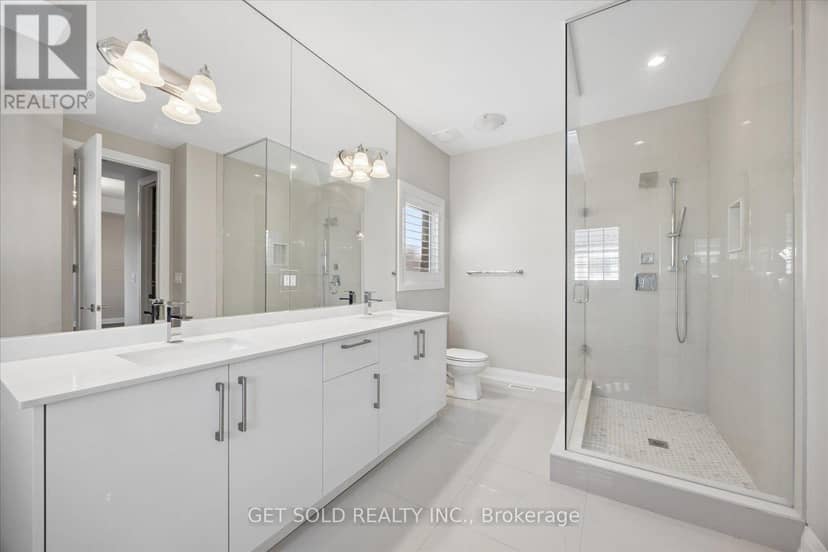 34 Huggins Drive — photo 21 of 40