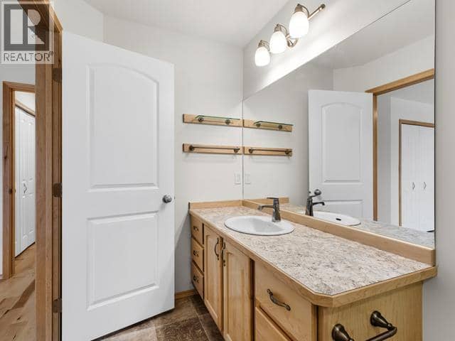 59 Wyvern Avenue — photo 26 of 29