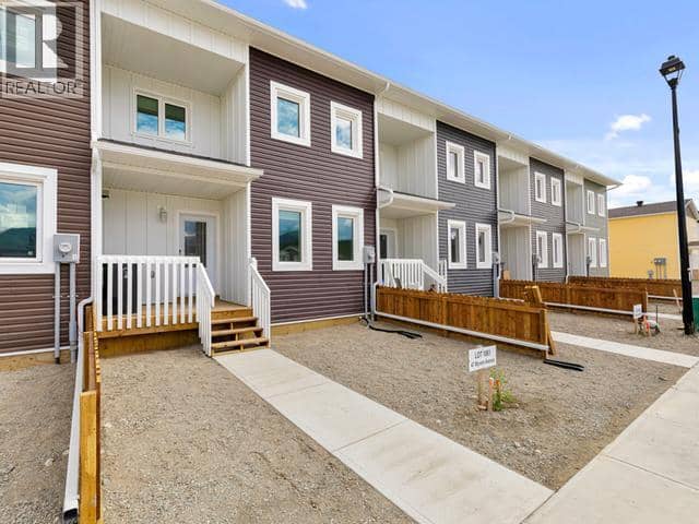 49 Wyvern Avenue — photo 3 of 29