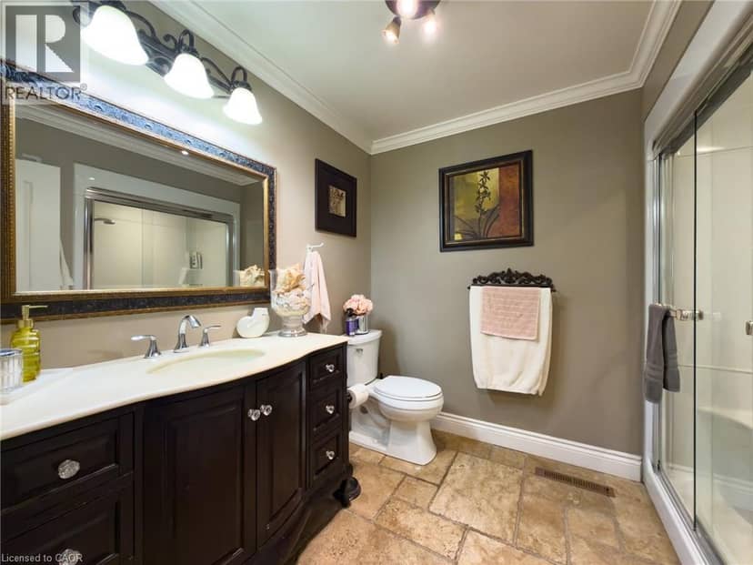 22 RYERSE Crescent — photo 31 of 40