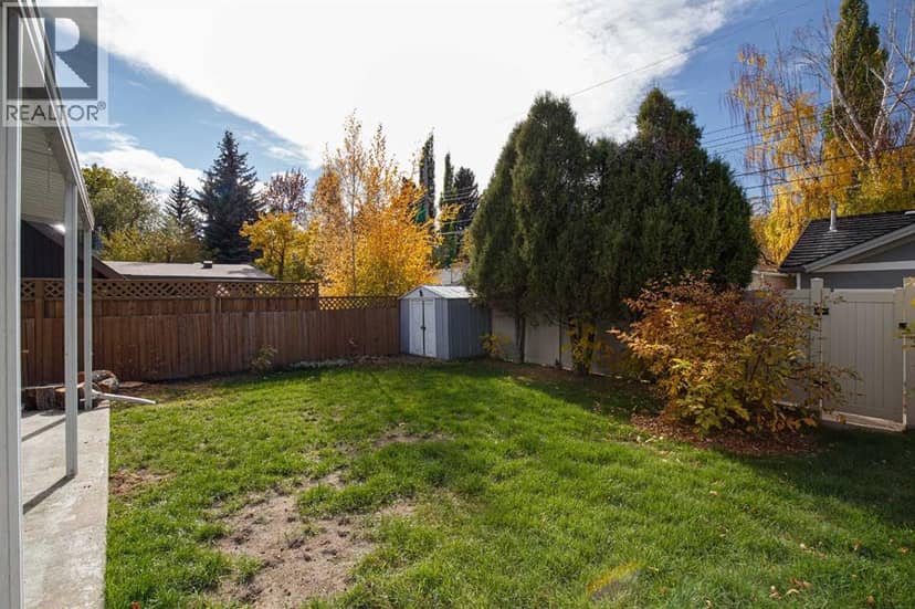 4007 14A Street SW — photo 36 of 39