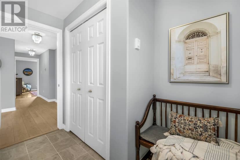 20 Spring Meadow Court — photo 5 of 31