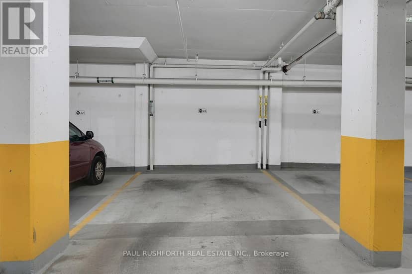 321 - 905 Beauparc Pvt Private — photo 21 of 23
