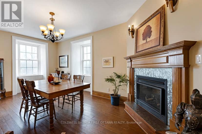 28 South Street — photo 17 of 40