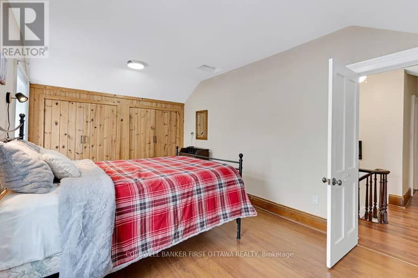 28 South Street — photo 32 of 40