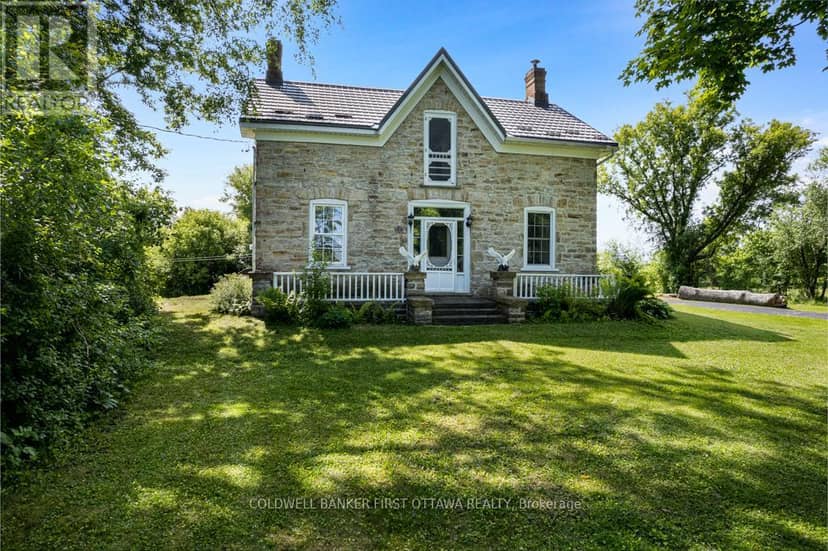 28 South Street, Drummond/North Elmsley, photo 4