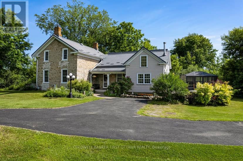 28 South Street, Drummond/North Elmsley, photo 5