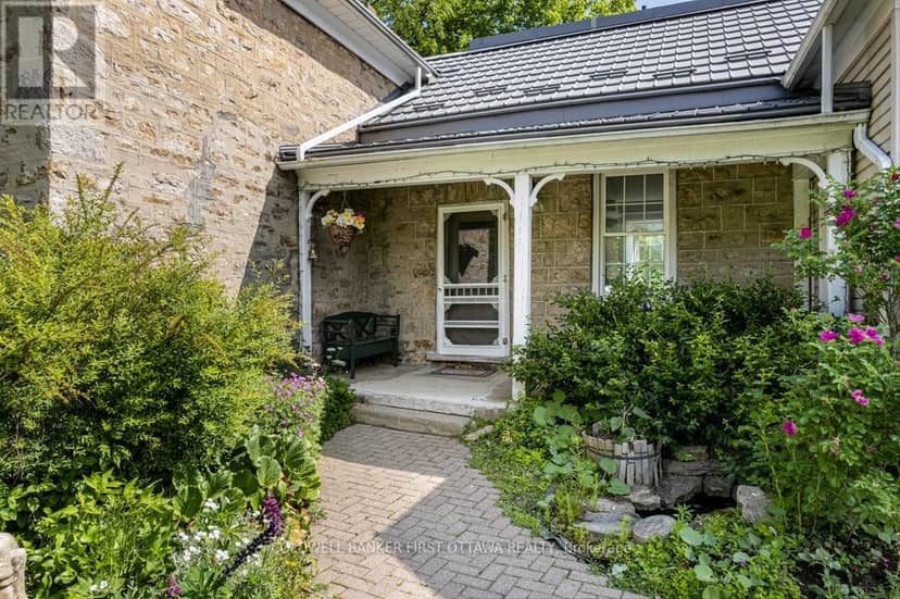 28 South Street, Drummond/North Elmsley, photo 6