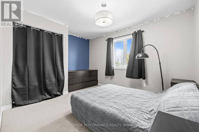 407 Centenaire Street — photo 24 of 40