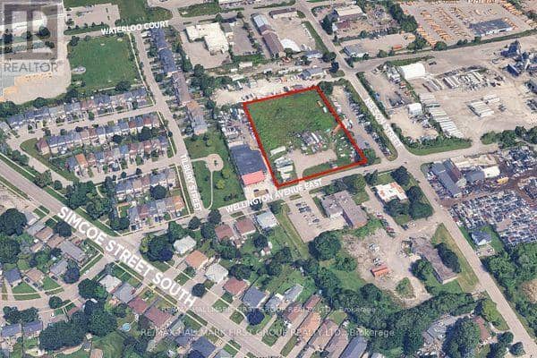 50 Wellington Avenue E — photo 2 of 2