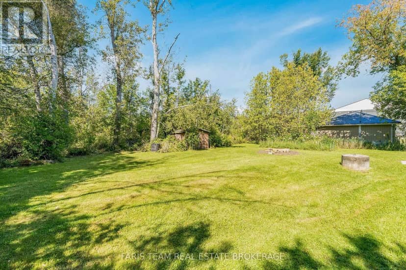 224 Lakeshore Road W — photo 28 of 36