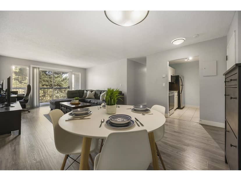 312 5700 200 STREET, Langley