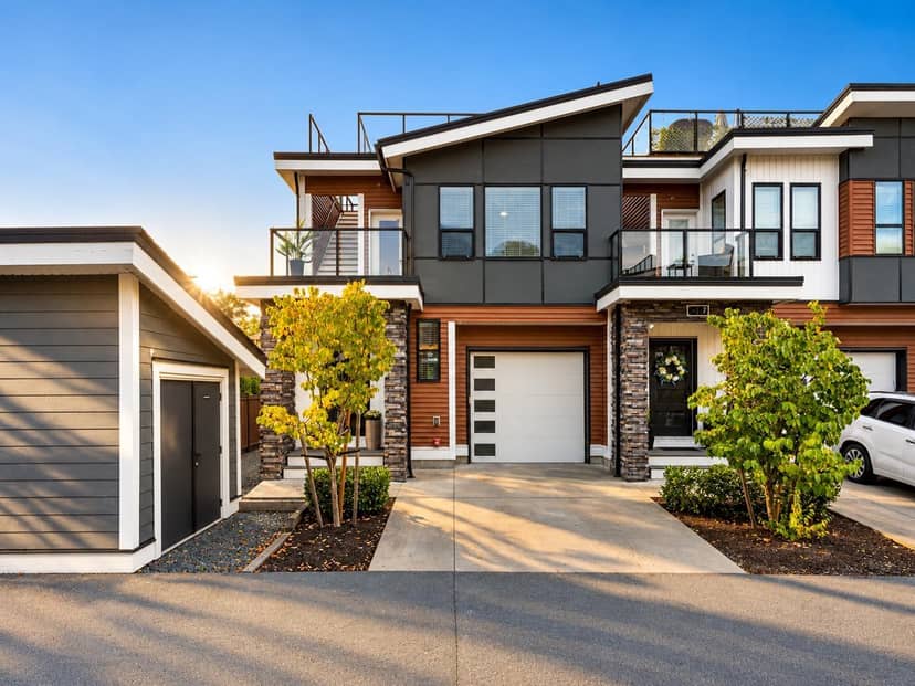 6 7140 MAITLAND AVENUE, Sardis West Vedder, Chilliwack