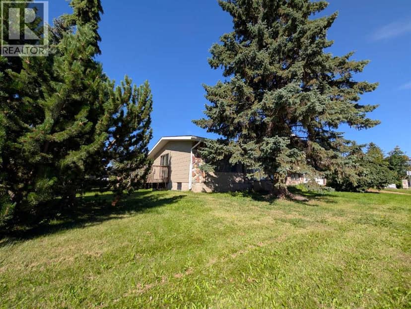 336 9 Street NE, Slave Lake, photo 3