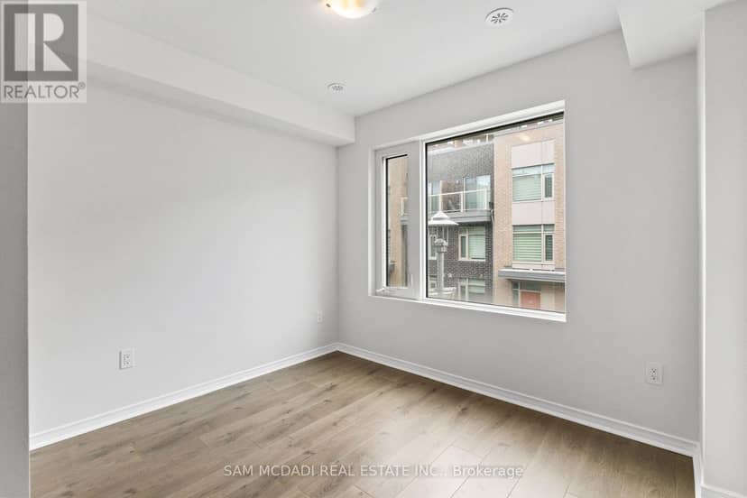 46 - 26 Applewood Lane — photo 14 of 31