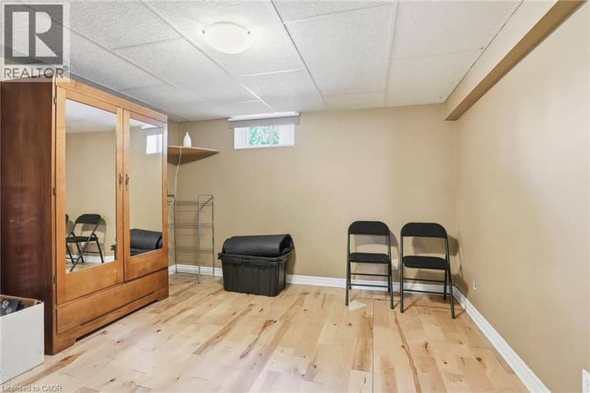 25 SAVERYN Road — photo 34 of 40