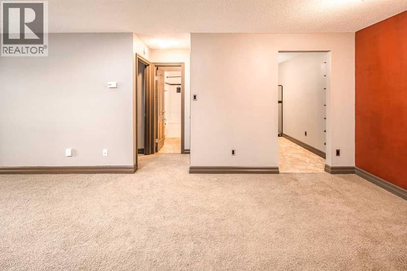 1207, 315 Southampton Drive SW — photo 10 of 35