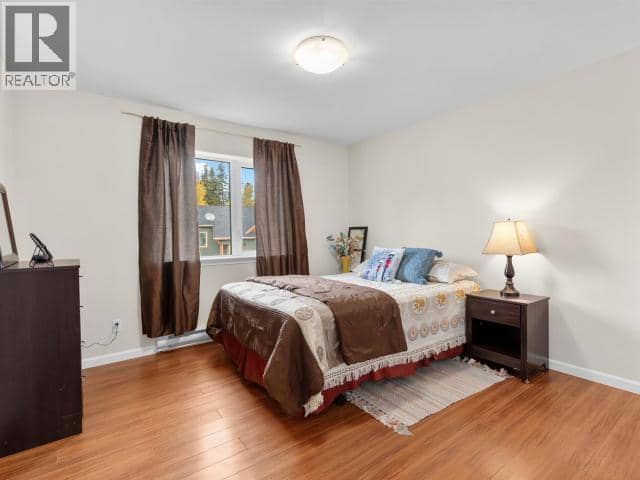 32-19 Wann Road — photo 19 of 37