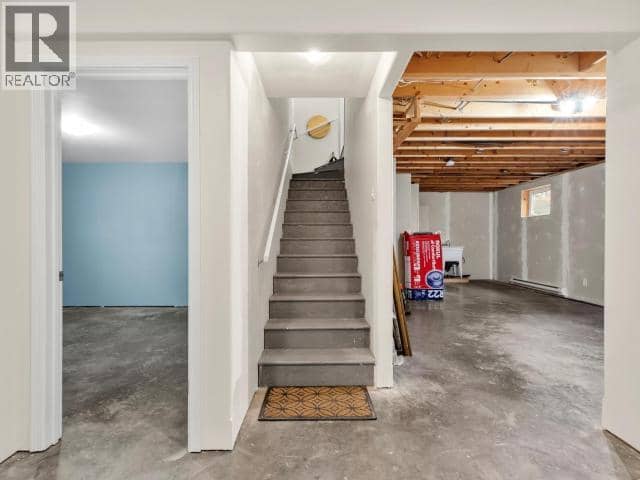 32-19 Wann Road — photo 25 of 37