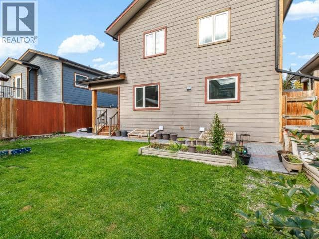 32-19 Wann Road — photo 33 of 37