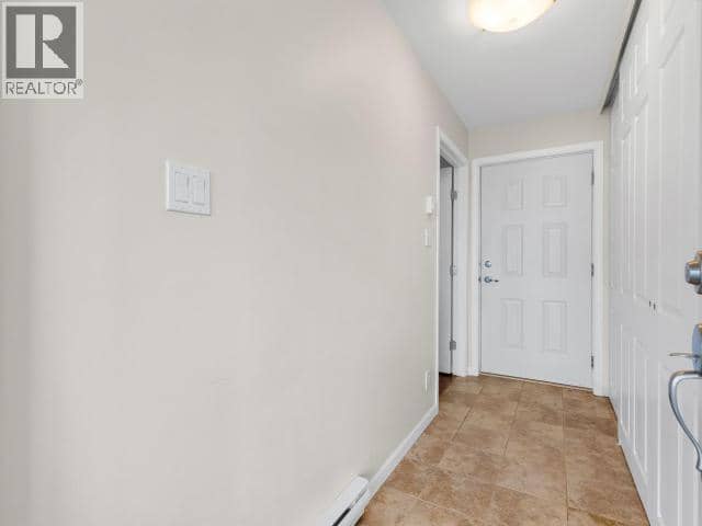 32-19 Wann Road — photo 5 of 37