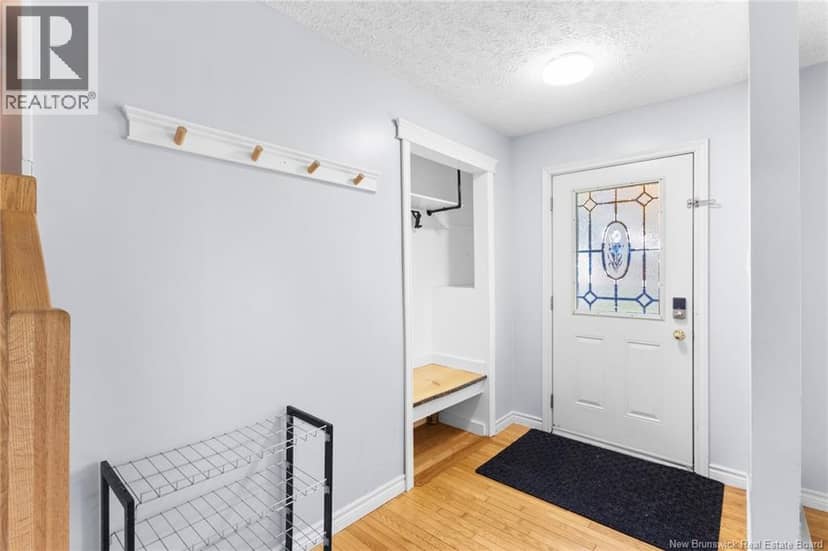 30 Fletcher Court — photo 5 of 40