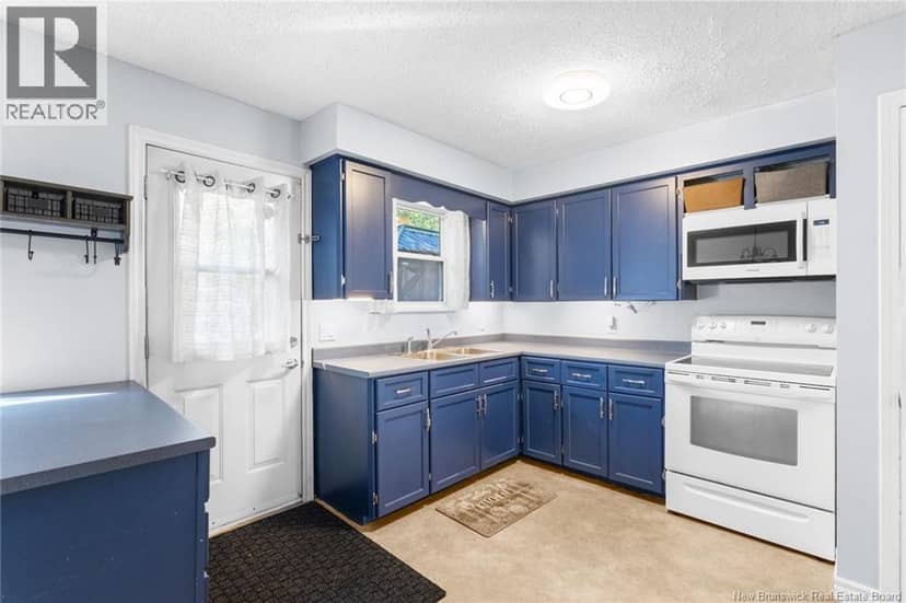 30 Fletcher Court — photo 14 of 40
