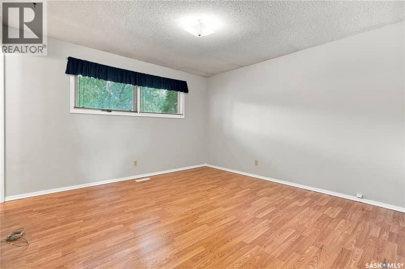 843 N McIntosh STREET — photo 23 of 40