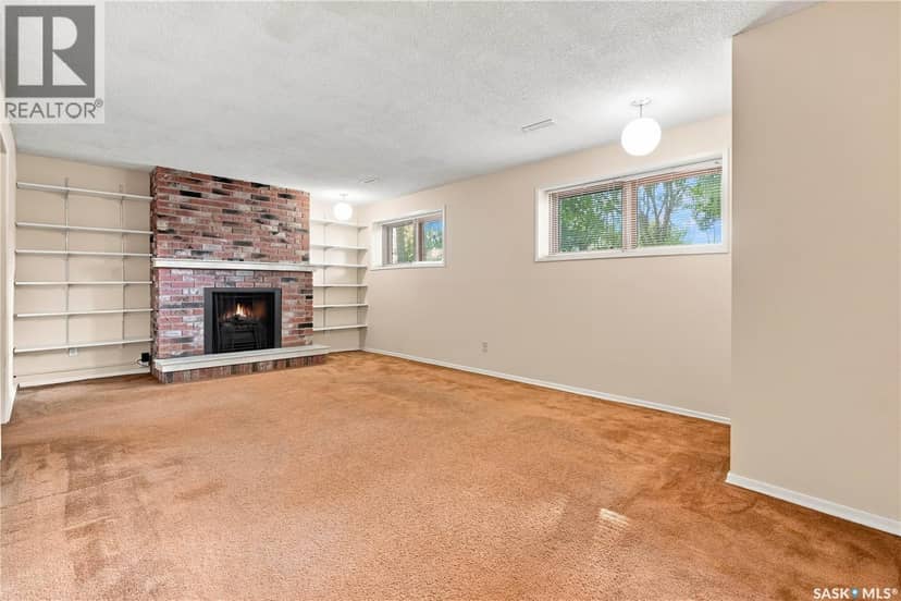 843 N McIntosh STREET — photo 28 of 40