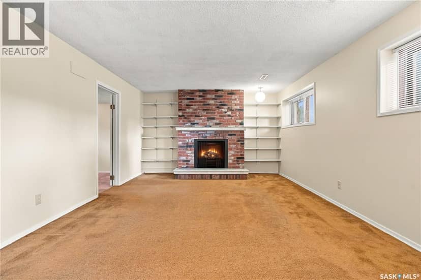 843 N McIntosh STREET — photo 29 of 40