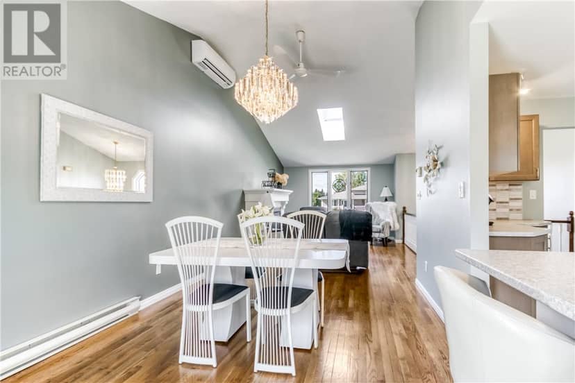 20 Hazel Street — photo 10 of 40