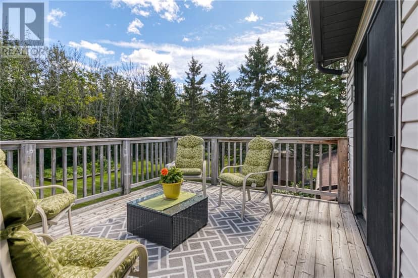 20 Hazel Street — photo 35 of 40