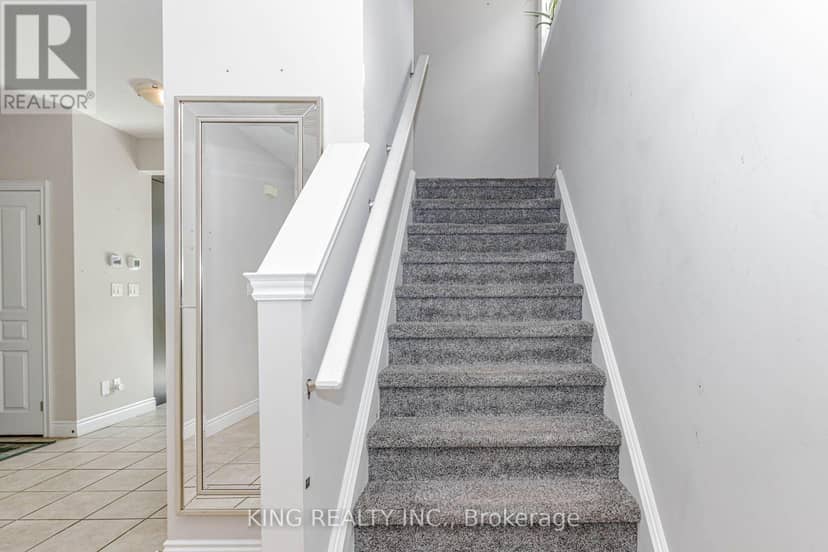 2494 Leeds Crossing — photo 24 of 40