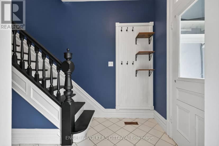 75 Eccles Street — photo 8 of 37