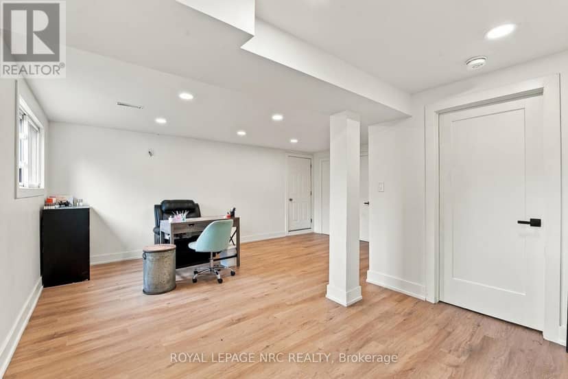 26 Pinehurst Drive — photo 15 of 32