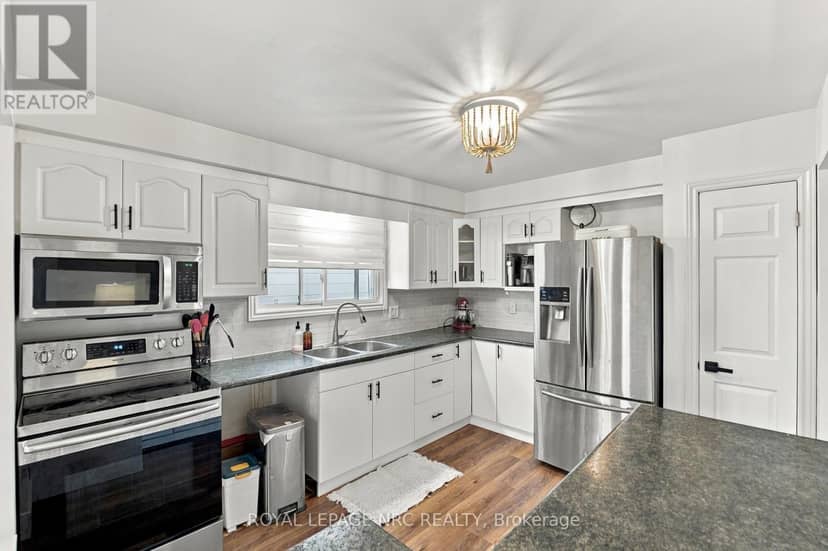 26 Pinehurst Drive, Welland, photo 6