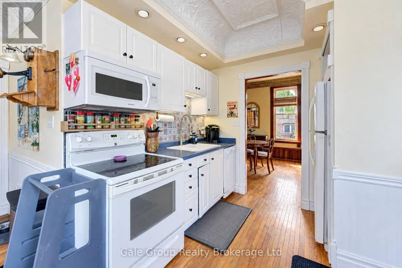 551 Grant Street — photo 12 of 40