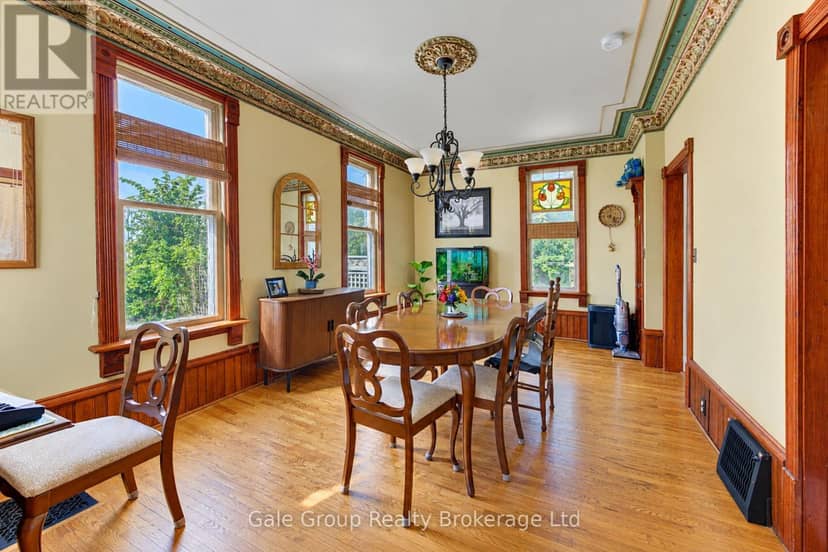 551 Grant Street — photo 7 of 40