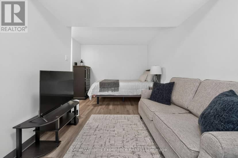 13 Lindsay Court — photo 31 of 40