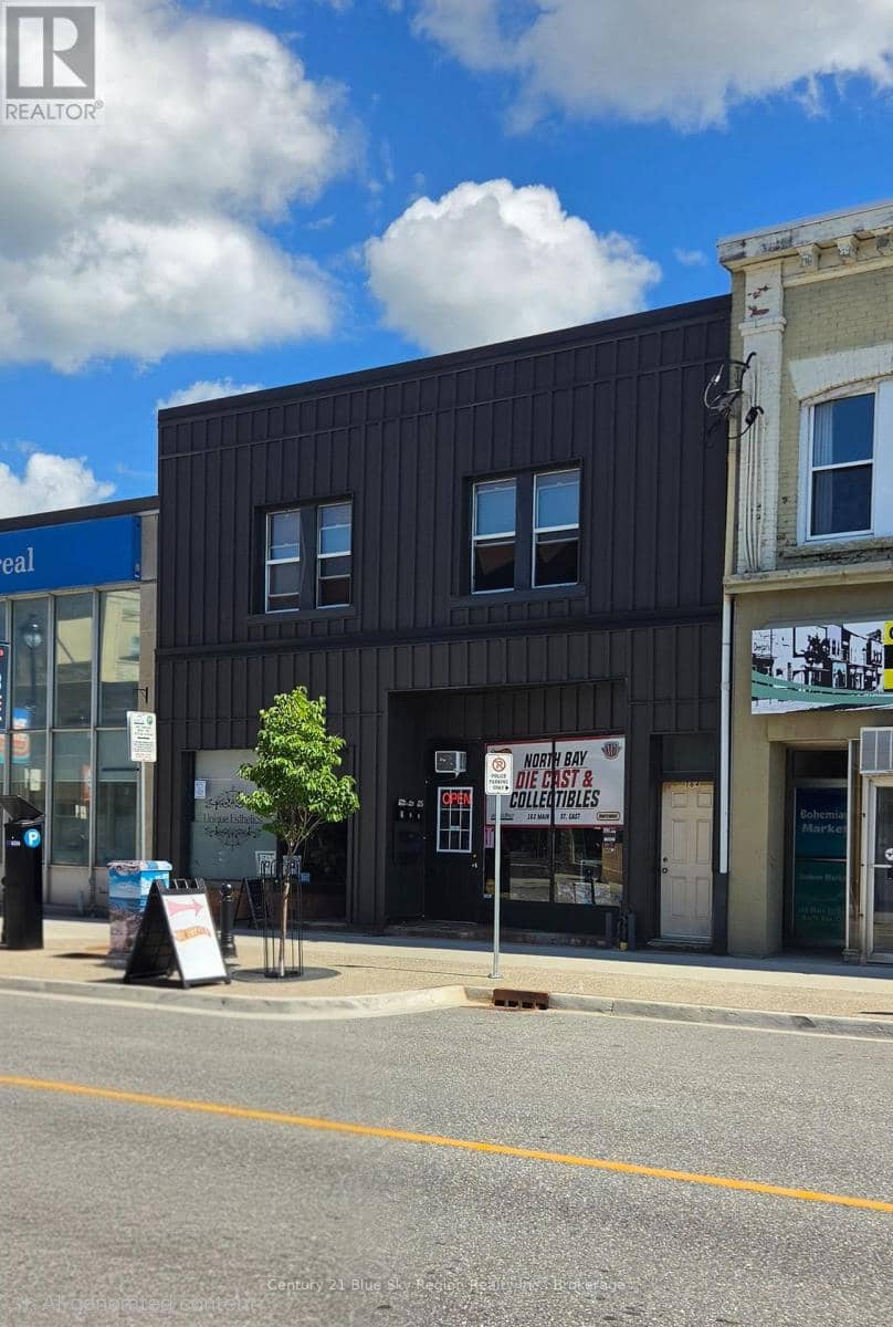 160-164 Main Street E, North Bay, photo 2