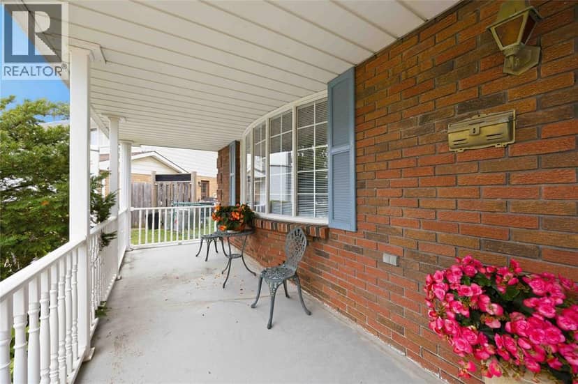 821 Danbury Crescent, Sarnia, photo 4