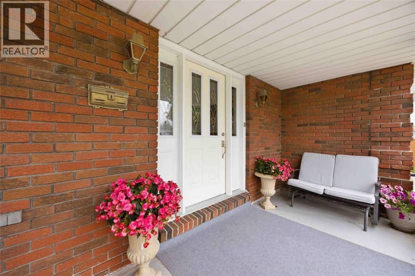 821 Danbury Crescent, Sarnia, photo 5