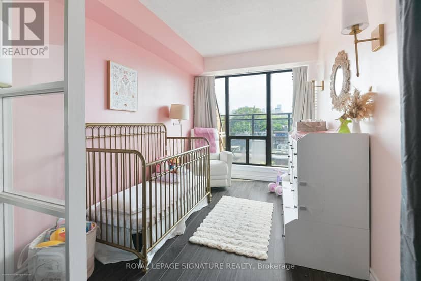 415 - 456 College Street — photo 13 of 20